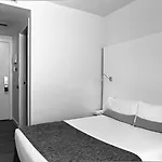 Bcn Urbaness Del Comte Hotel
