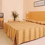 Bcn Urbaness Del Comte Hotel 2*