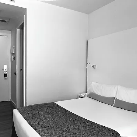 Bcn Urbaness Del Comte Hotel