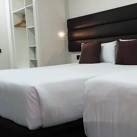 Bcn Urbaness Del Comte Hotel 2*