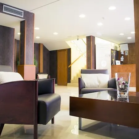 Bcn Urbaness Del Comte Hotel 2*