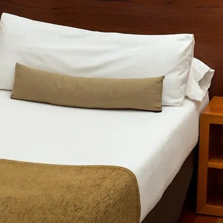 Hotel Bcn Urbaness Del Comte 2*