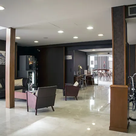 Bcn Urbaness Del Comte 2* Barcelona