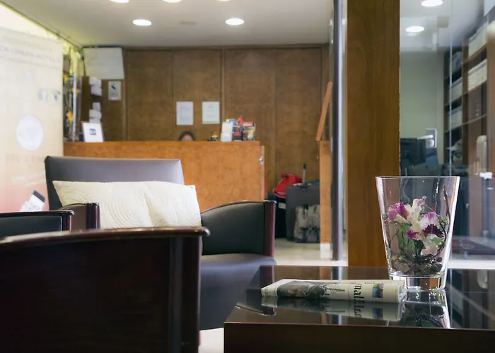 Otel Bcn Urbaness Del Comte 2*